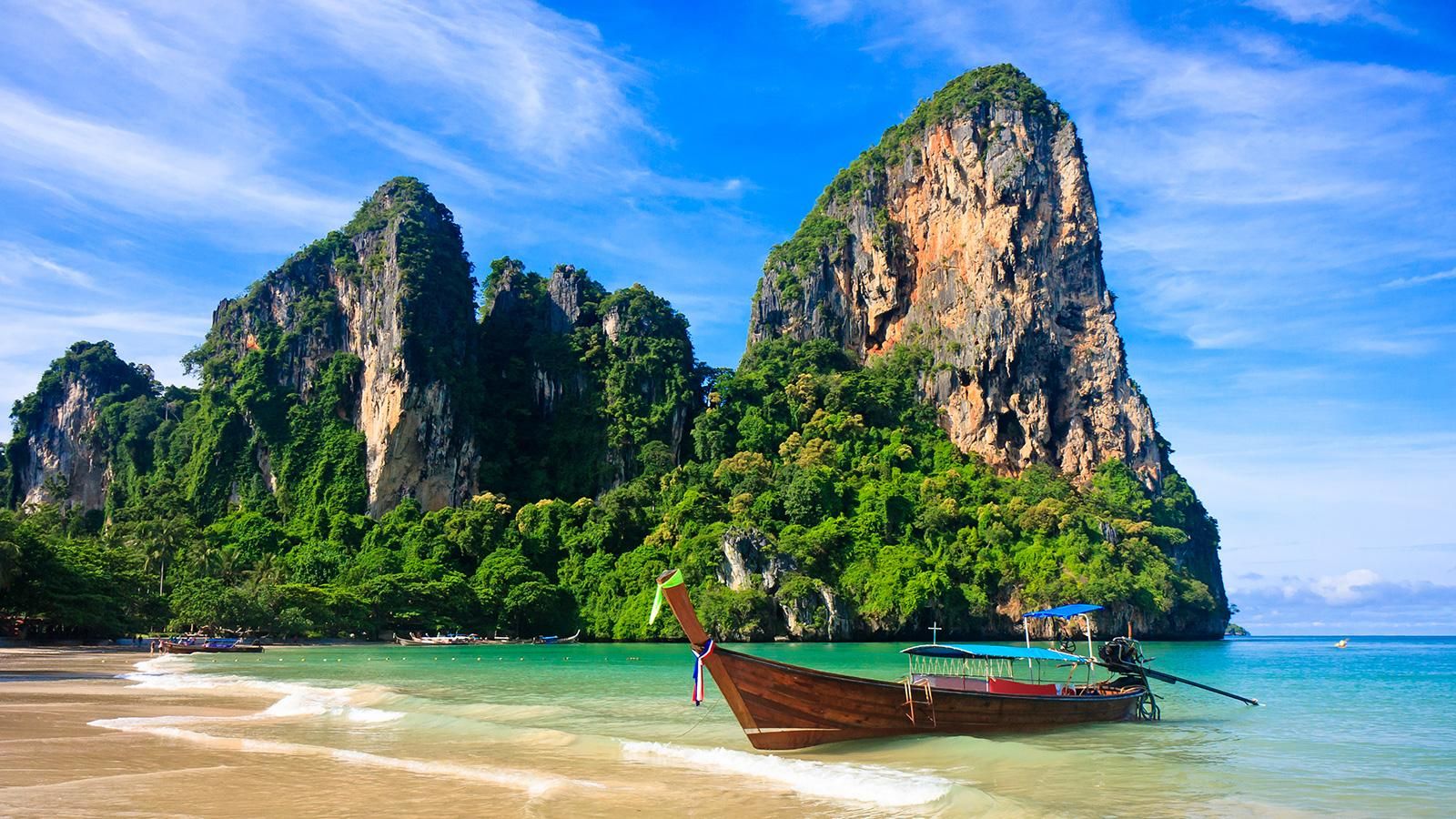 Thailand Luxury Yacht Charter